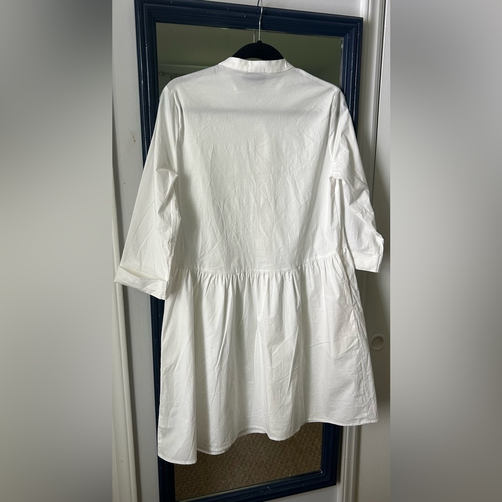 Tuckernuck Royal shirt dress , white, Size M/L - Picture 4 of 8